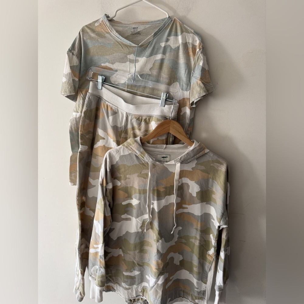 Aerie 3 Piece‎ Bundle- Sunwashed Desert Camo Sweat Set